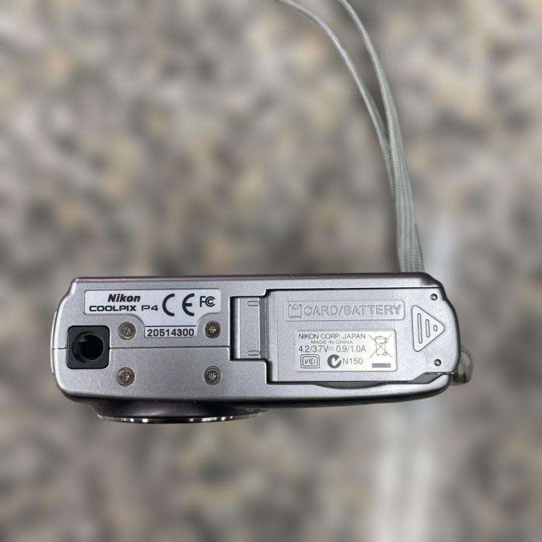 u*）様 ★Nikon ニコン デジタルカメラ COOLPIX P4 VR コン