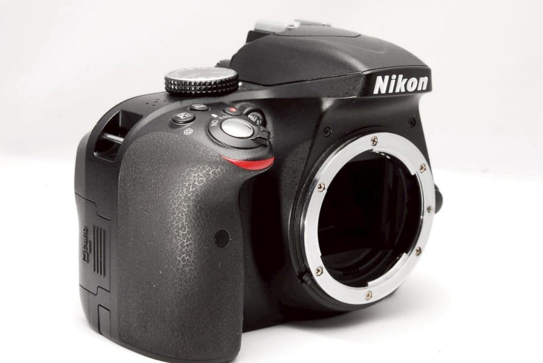 ♥ Nikon D3300 ♥手振れ補正レンズ♥一眼レフカメラ コスパ抜群