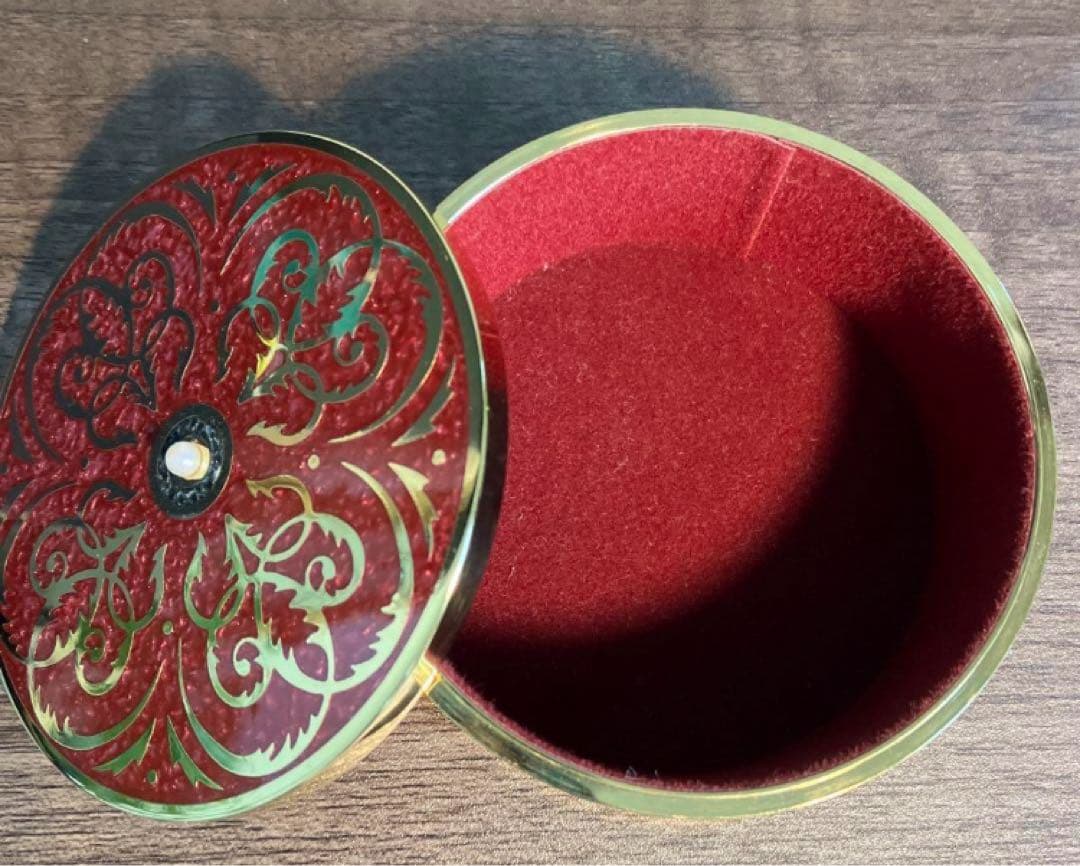 【美品】MIKIMOTO ミキモト ジュエリーケース クリスタルラッカー 赤