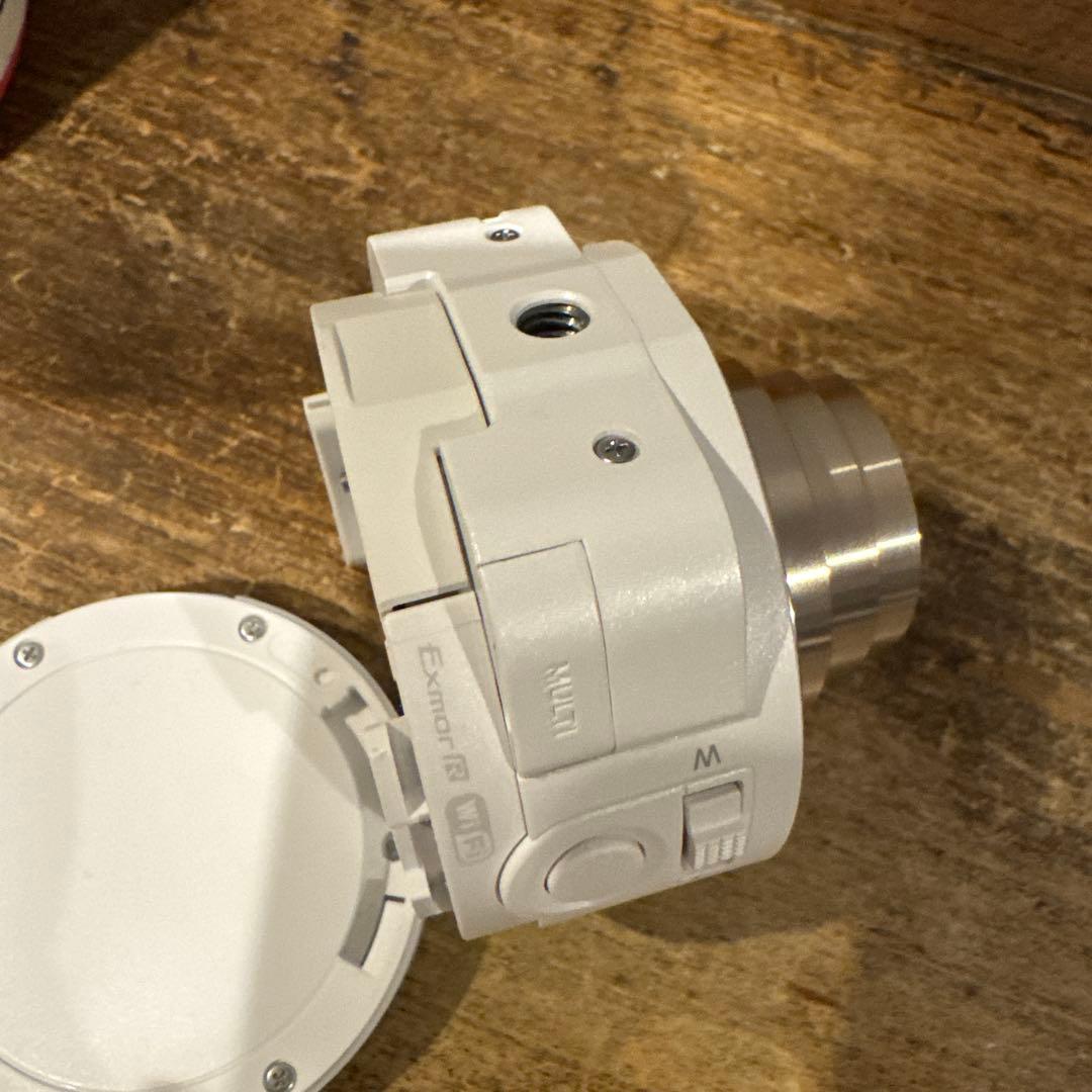 SONY デジタルスチルカメラ　QX10 一眼レフ カメラ サイバーショット