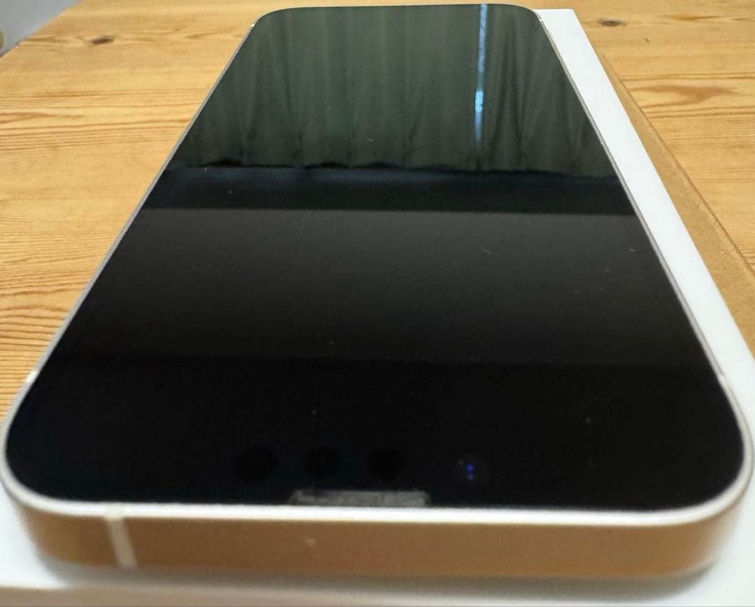 iPhone14 256GB SIMフリー バッテリー88% オマケ付　箱あり