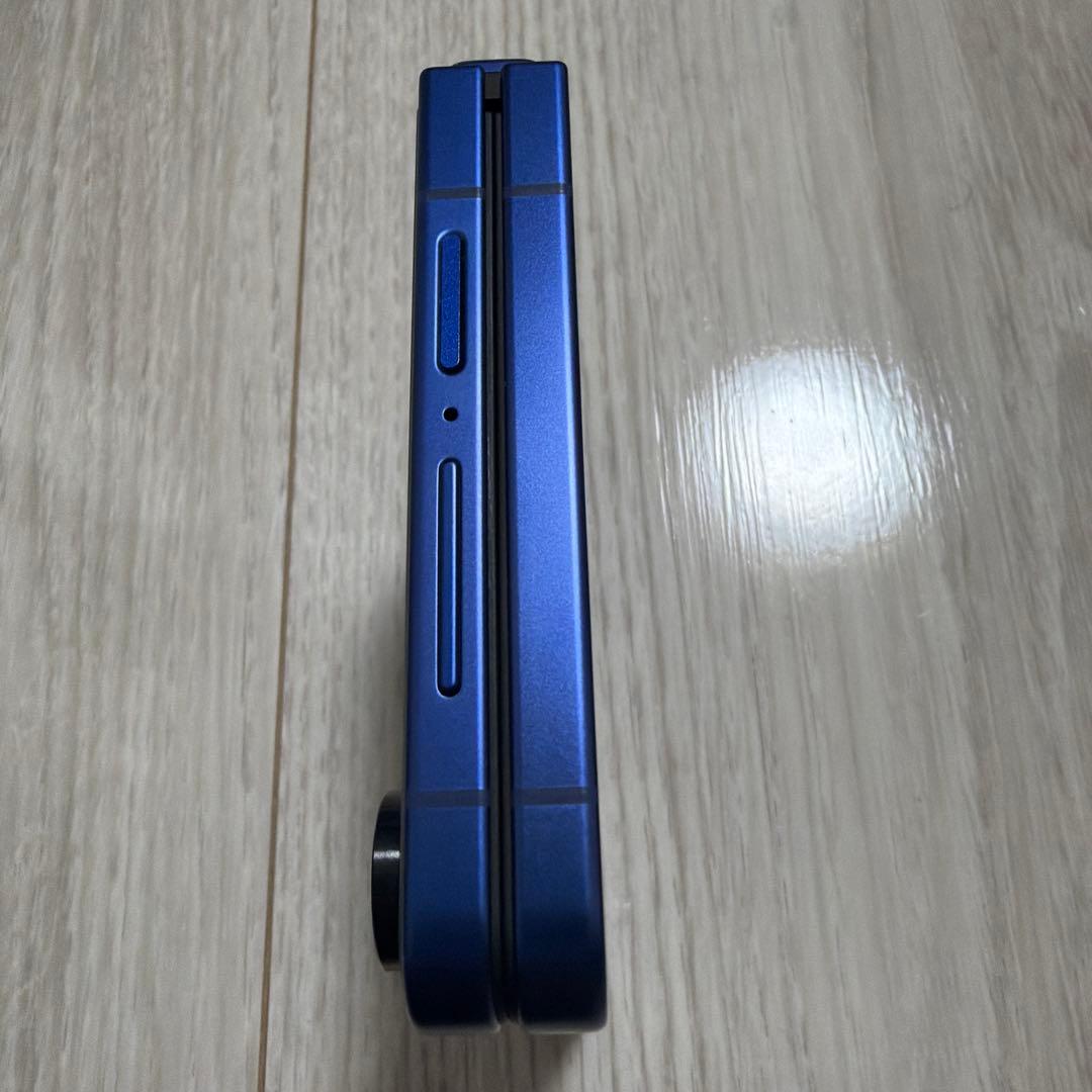 Galaxy Z Flip7 256GB 国内版SIMフリー 本体ブルー