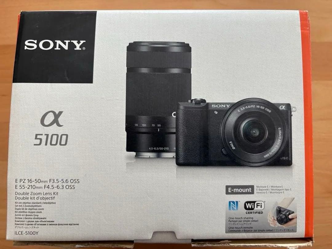SONY ミラーレス一眼カメラ ホワイト α5100 望遠レンズ付き
