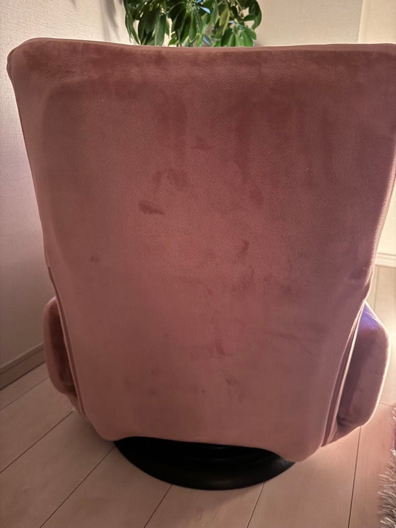 and cute 低反発肘付き回転座椅子　スモークピンク　中古　used 品