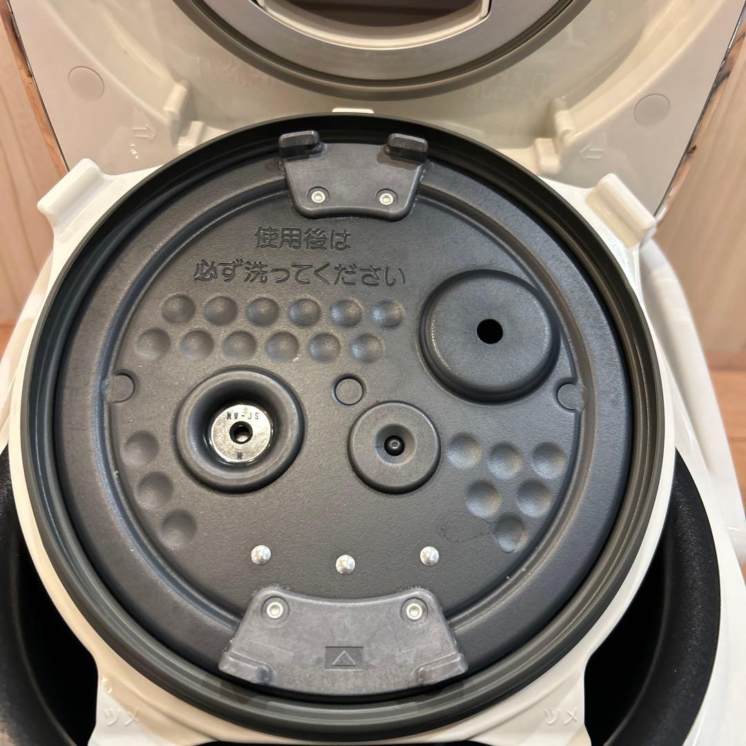 象印Zojirushi NW-JS10 炊飯器 ホワイト