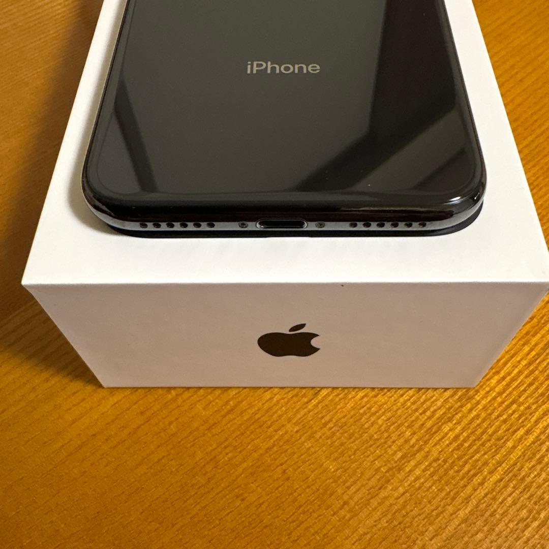 Apple iPhone X 64GB スペースグレイ