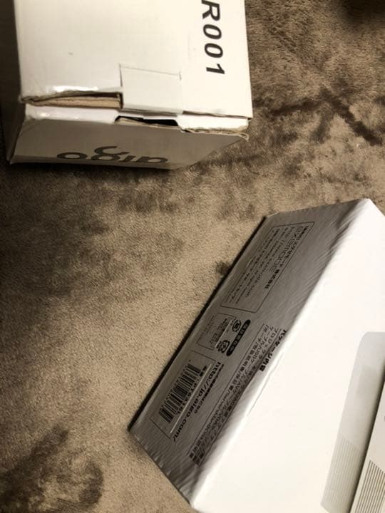 aigo 小型LEDプロジェクター