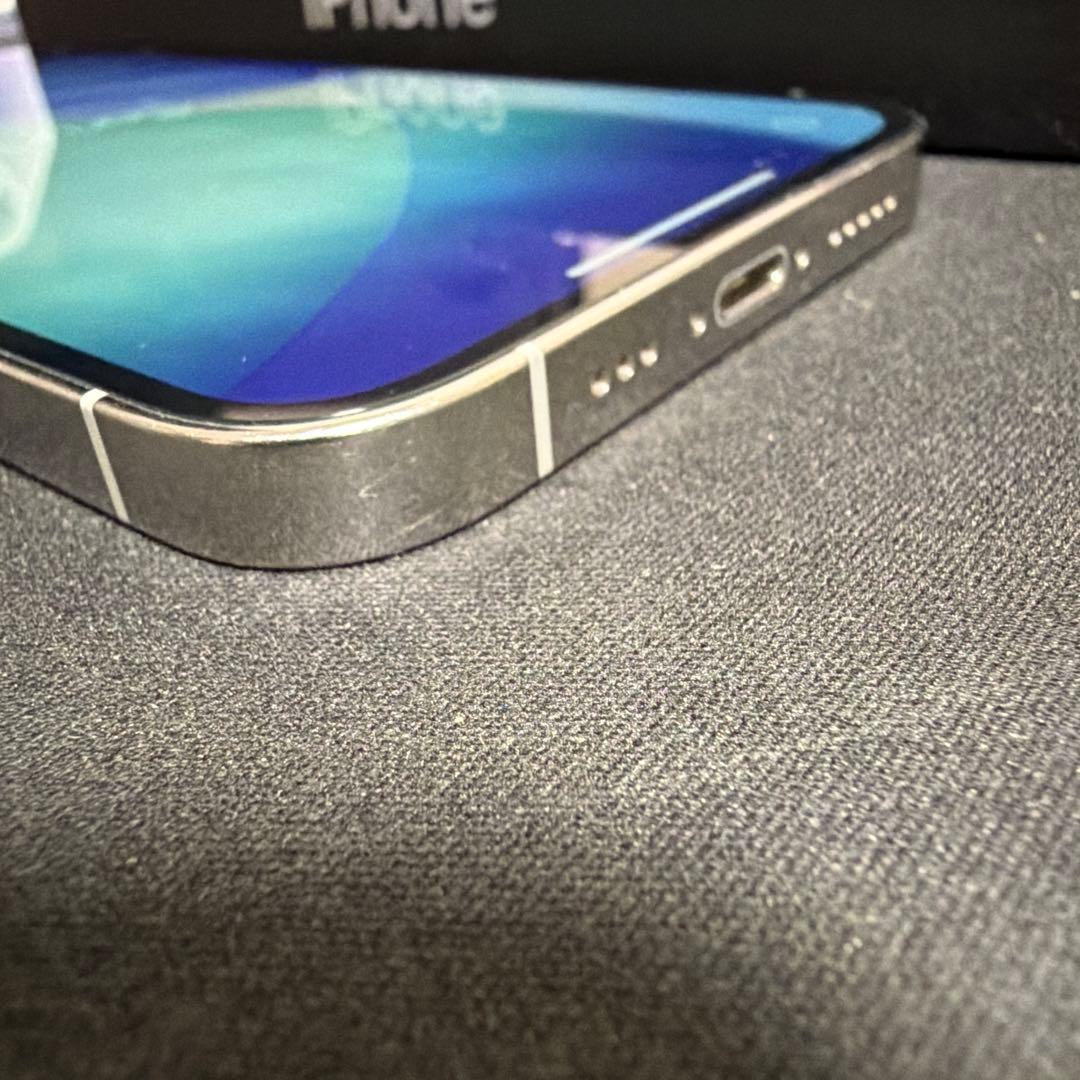 Apple iPhone 12 Pro 256GBシルバー simロックなし