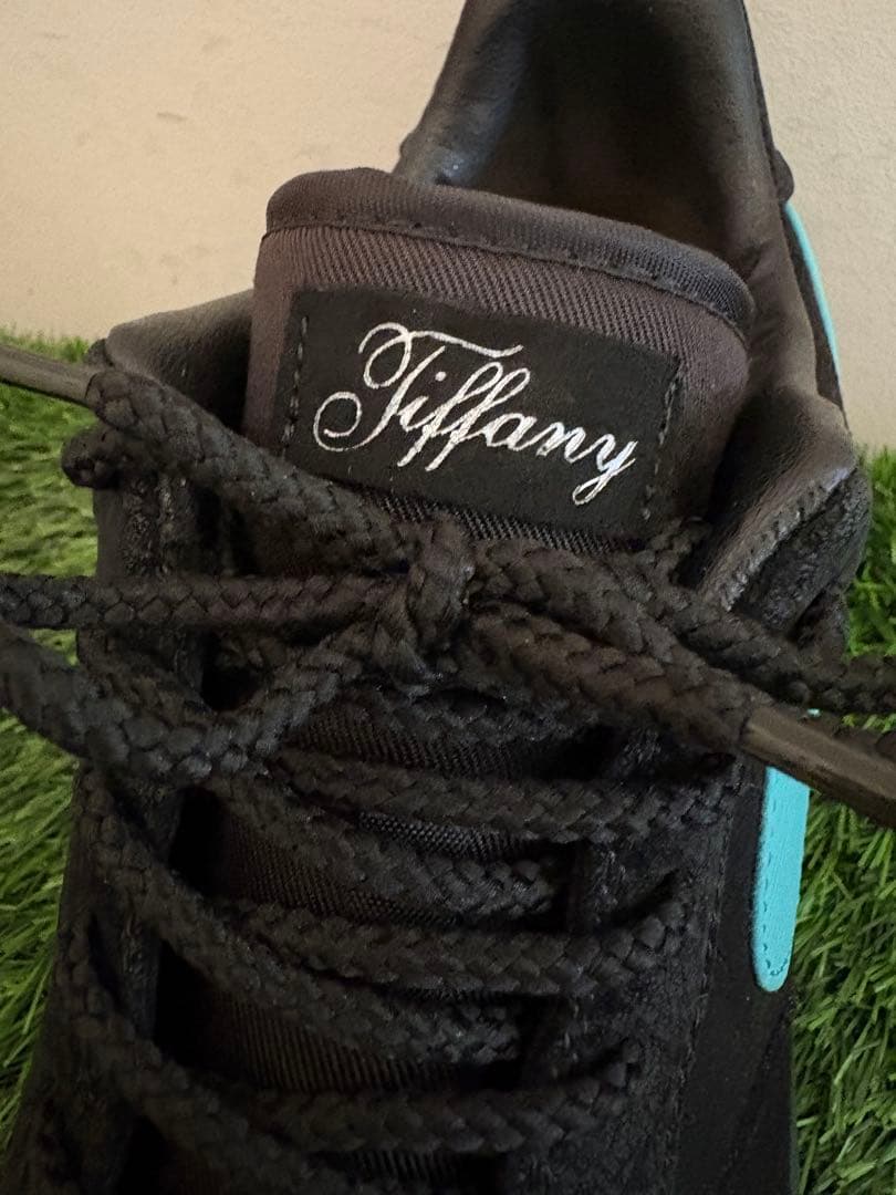 Nike Air Force 1 ブラック/ティファニーブルー