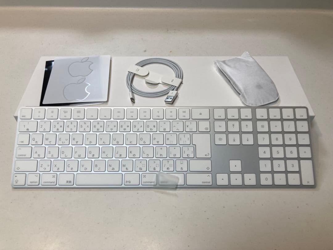 新品 純正 Apple MagicKeyboard キーボード マウス ケーブル