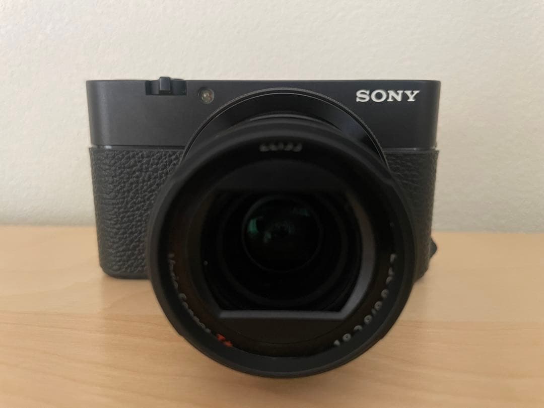 SONY Cyber−Shot RX DSC-RX100M5 美品