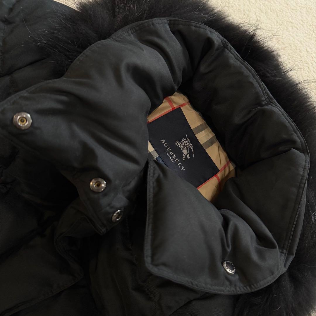 バーバリーロンドン　ダウンコート　ノバチェック ベルト　ファー　ブラック　4L