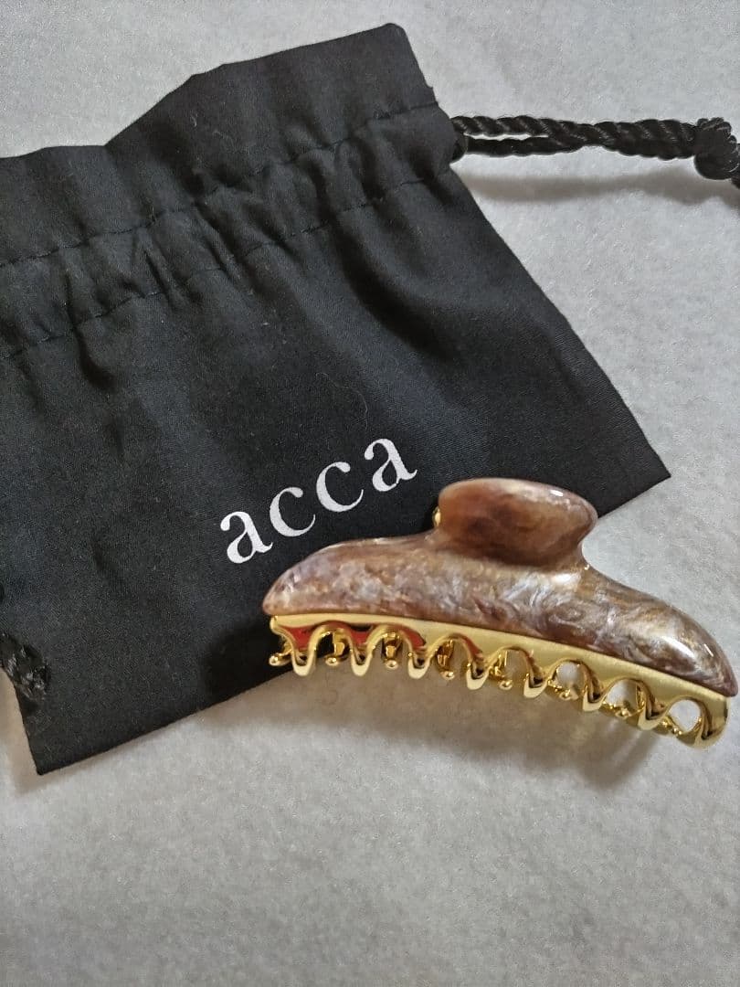 【新品同様】acca ヘアクリップ ブラウン　ゴールド　マーブル　茶　クリップ
