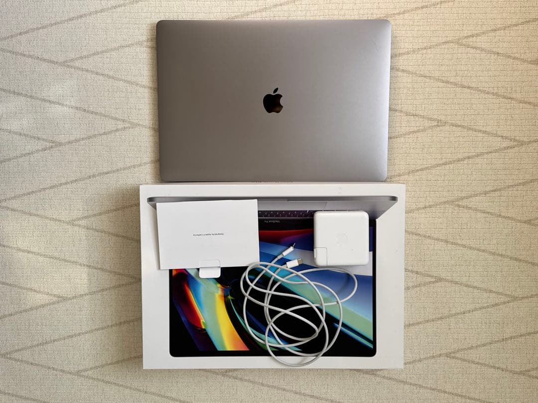 K*i様 MacBook Pro 16インチ 2019 i7/32GB/512G