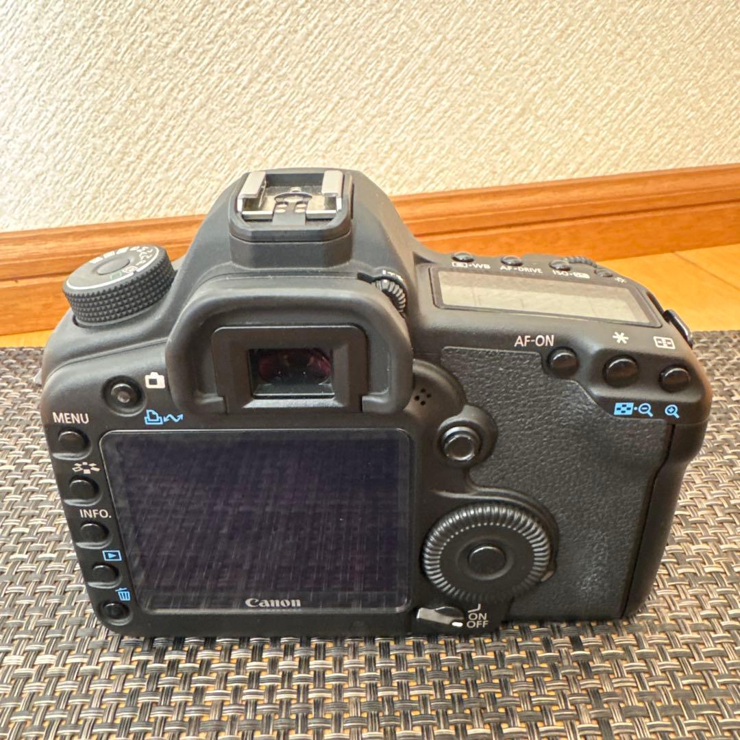 Canon EOS 5d mark2 ボディ　バッテリー　バッテリーチャージ付
