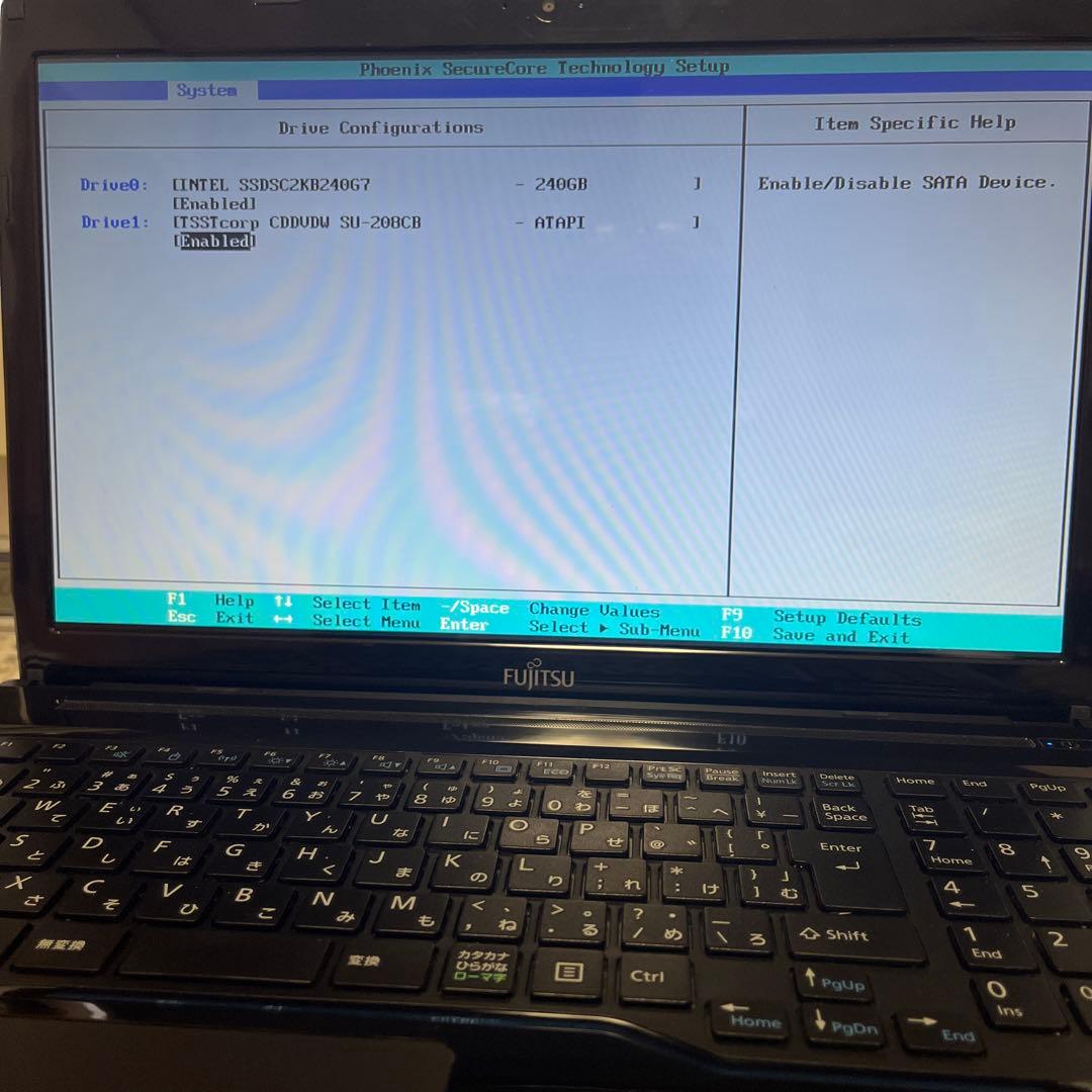 Fujitsu ノートPC 15.6インチ FMVWRA1 ACアダプタ付き