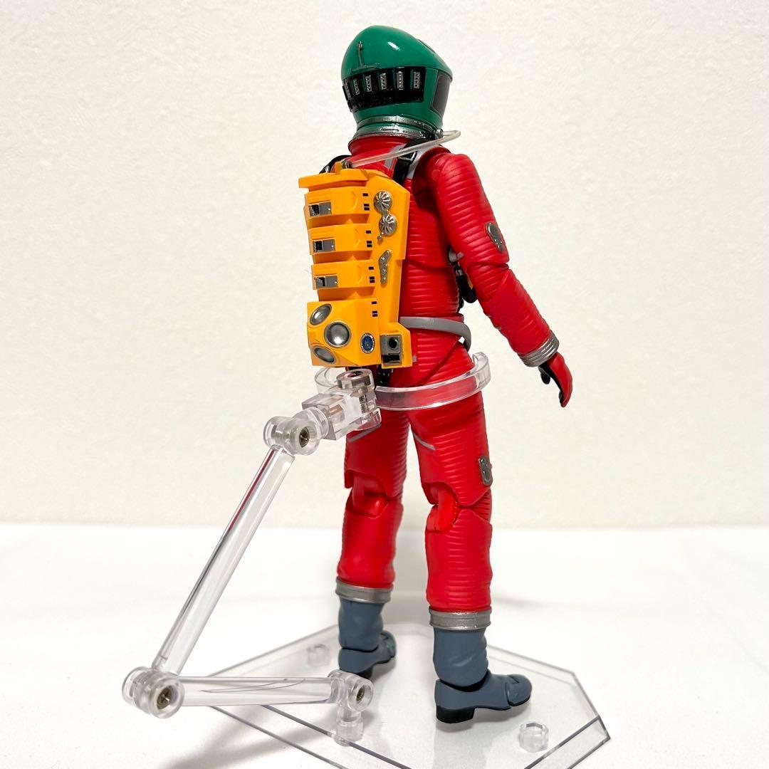 マネマネ様メディコムトイMAFEXSPACE SUITグリーンヘルメットオレンジ