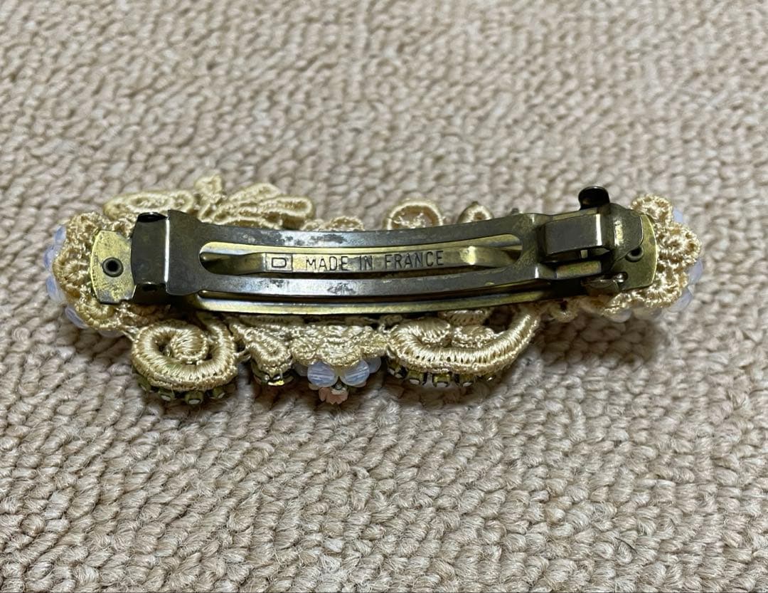 ミハエルネグリン花柄ビジュー付きバレッタ