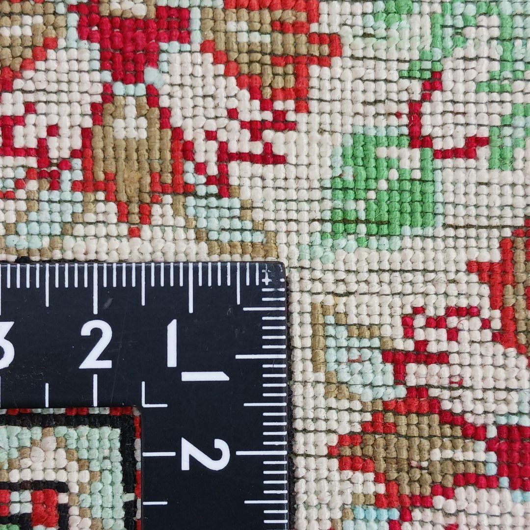 専用 Y3245 高級ペルシャ絨毯 クム産 シルク100% 手織り 298㎝