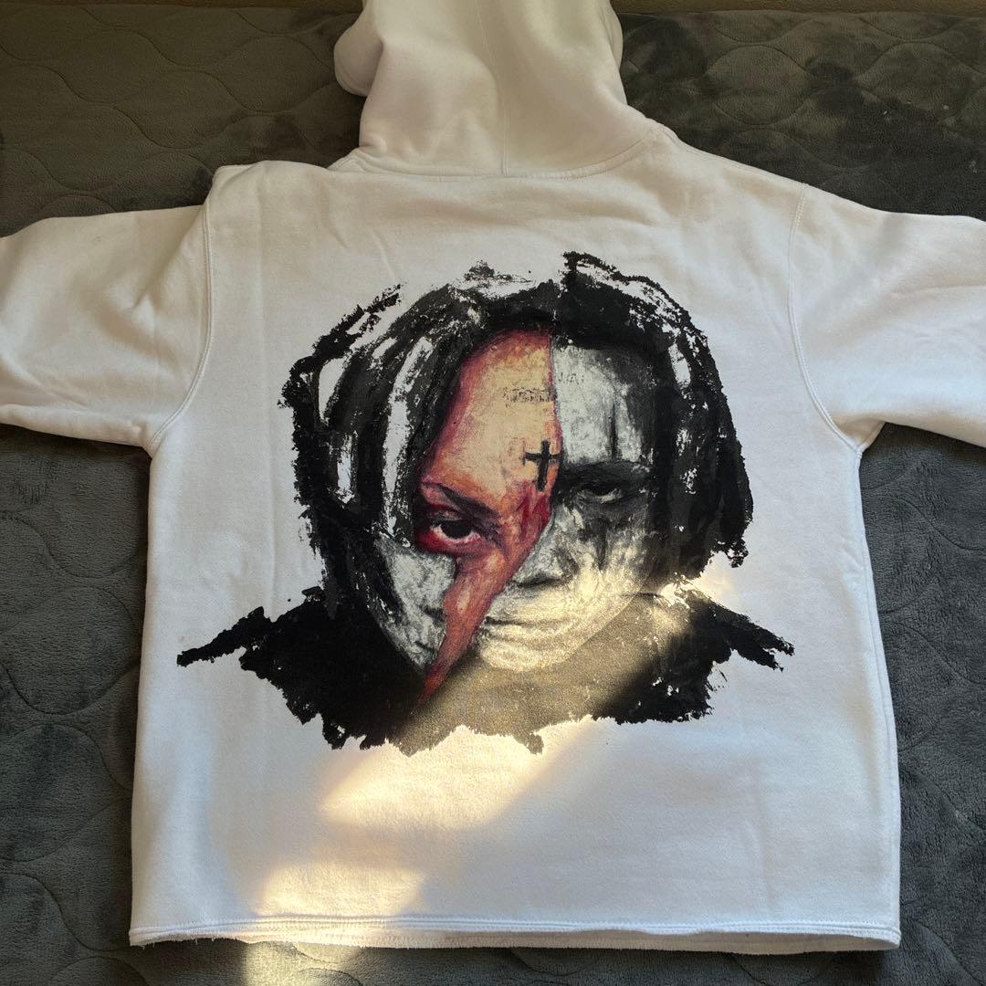 Revenge trippie reddコラボ　ホワイトパーカー