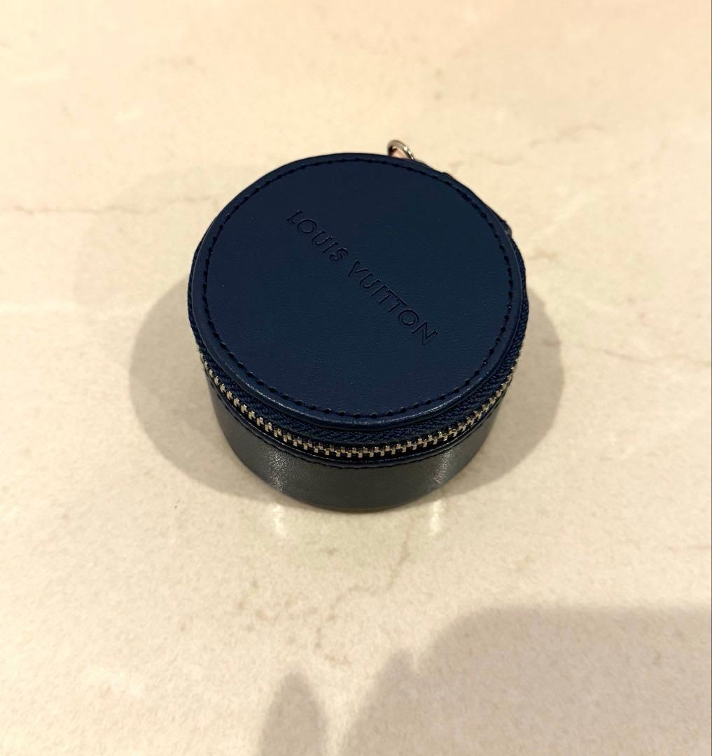 新品未使用‼️ルイヴィトン✨イヤホン➕ケース➕別売りモノグラムケース➕他付属品あり