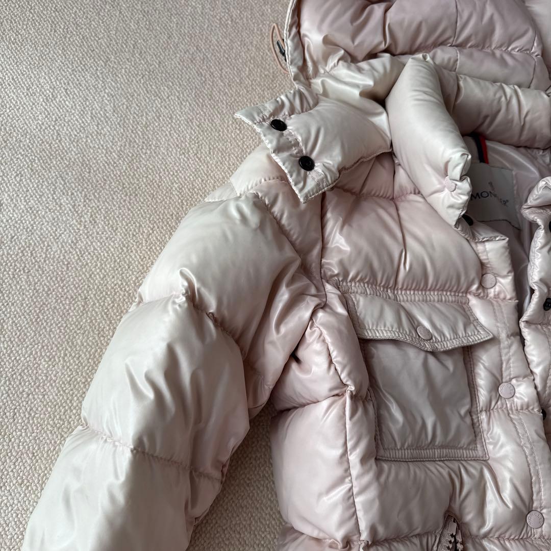 MONCLER ライトピンク ダウンジャケット フード付き