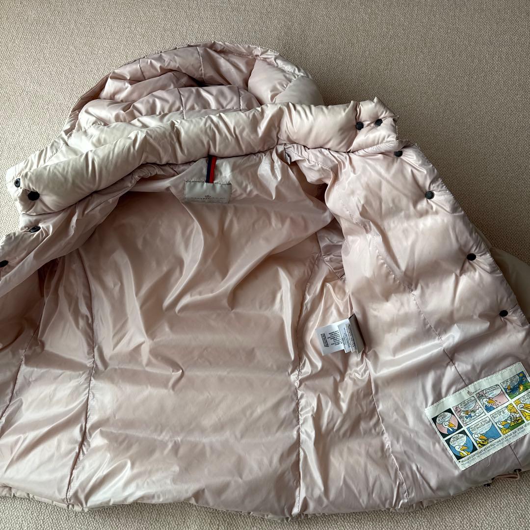 MONCLER ライトピンク ダウンジャケット フード付き