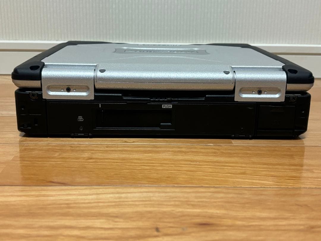 パナソニック タフブック CF-31 最強ノートパソコン 起動しないのでジャンク