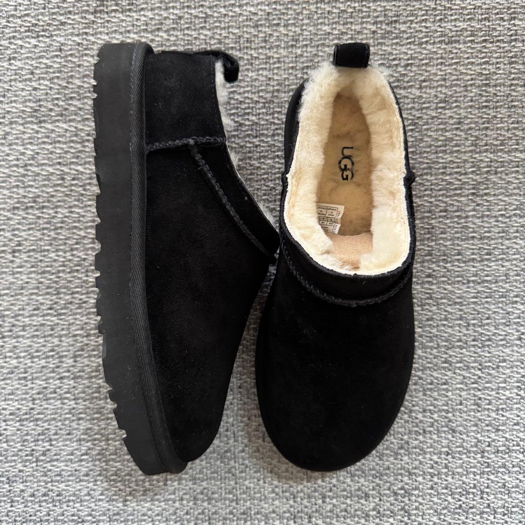 アグ　マイクロ　ブーツ