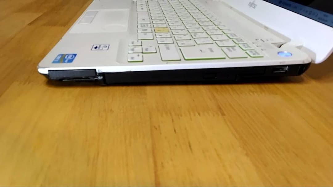 富士通 LIFEBOOK SH54/G i5 メモリ8GB SSD512GB
