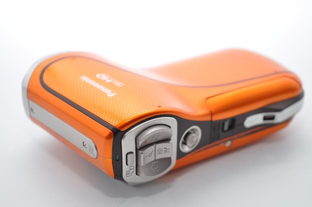 未使用品　Panasonic HX-WA2 ビデオカメラ サンシャインオレンジ