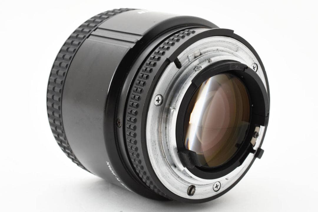 ニコン　AF NIKKOR 85mm F1.8 単焦点レンズ #1282