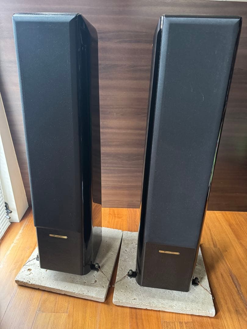 スピーカー・ウーファー Sonus faber Concerto Grand Piano