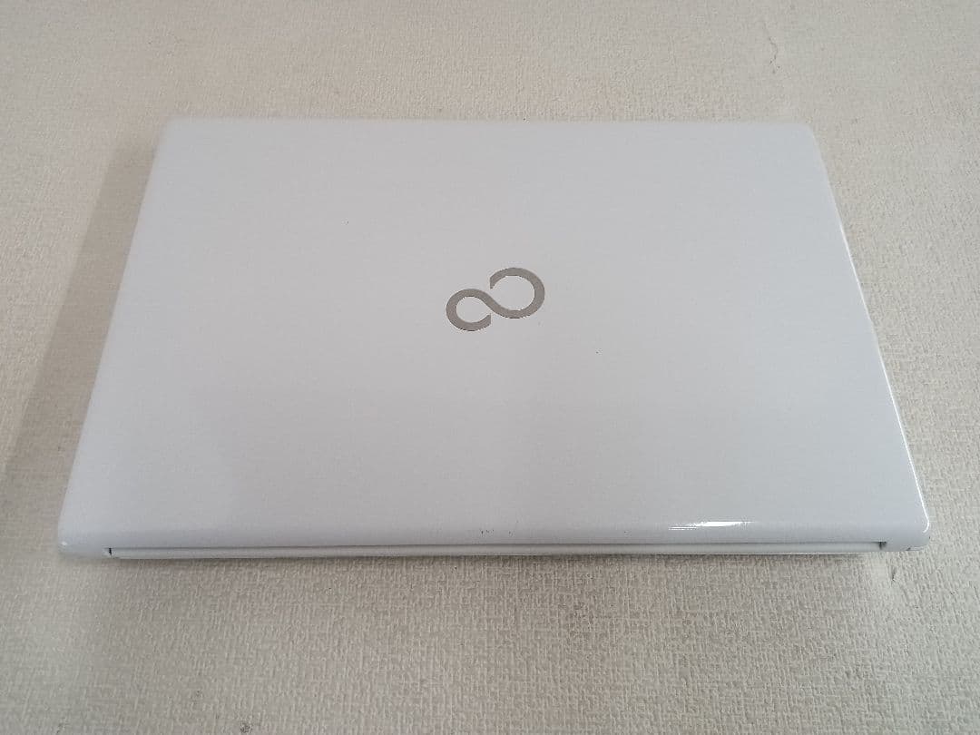 Λ LIFebook SH90/B1 FMVS90B1W ストレージ無 8GB