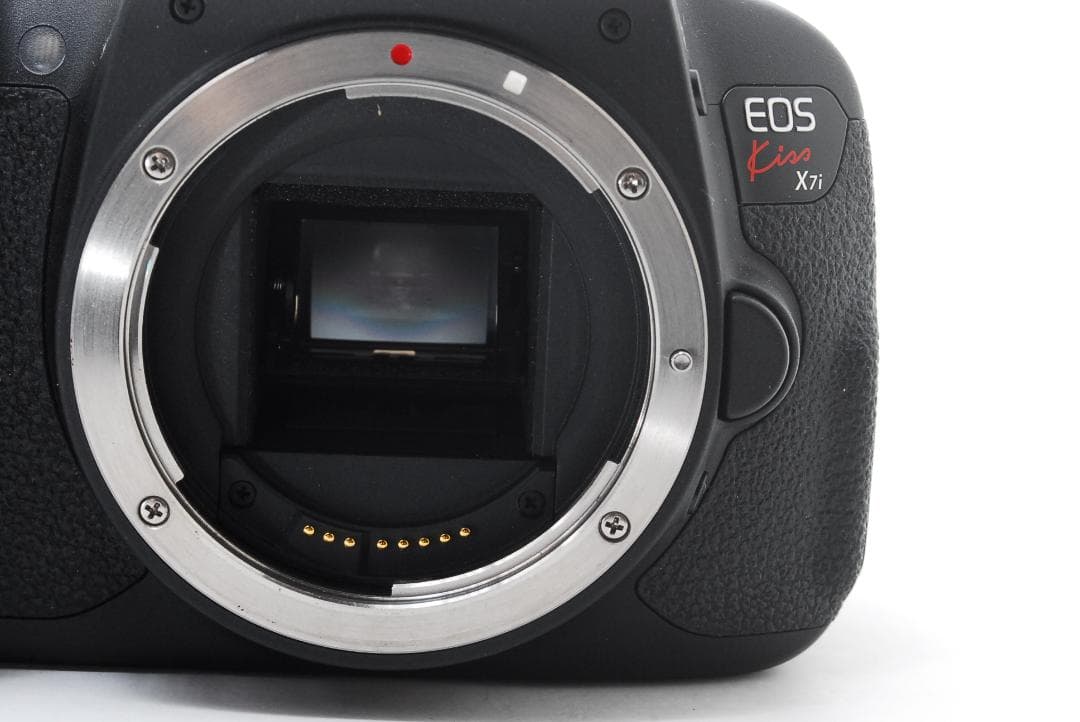 バリアングル回転液晶搭載☘️Canon Kiss X7i ダブルレンズセット