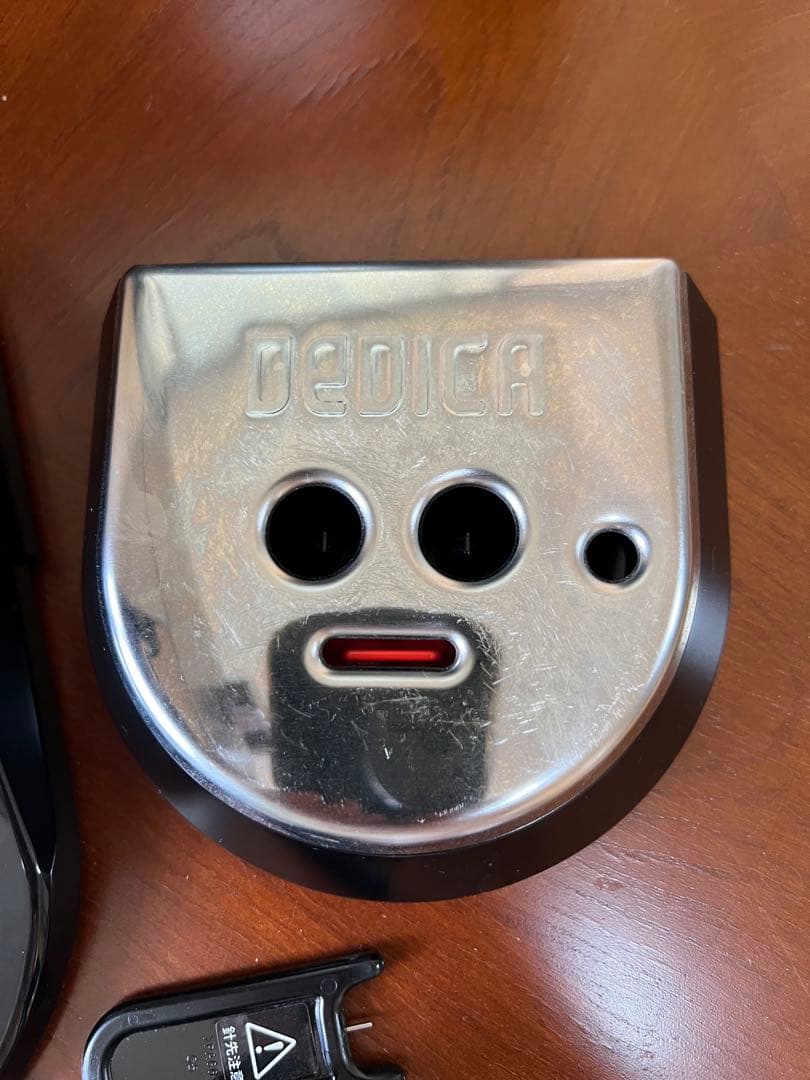 DeLonghi デロンギ デディカ アルテ EC885J エスプレッソ