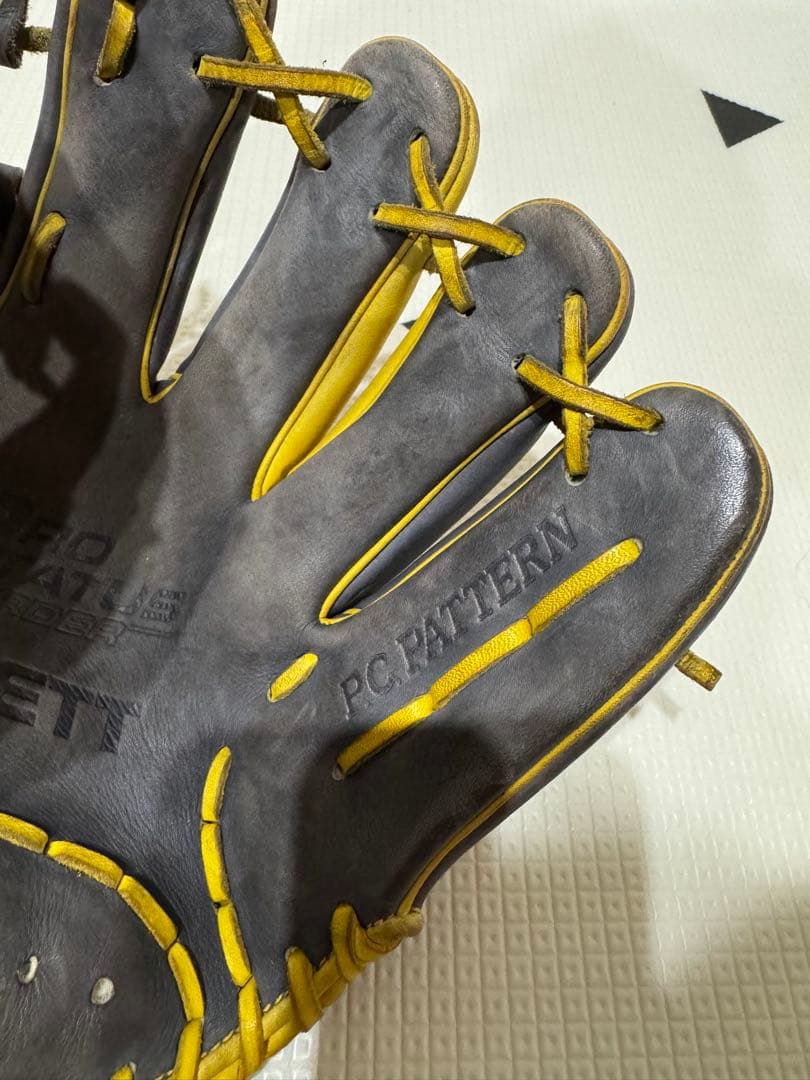 196型　ゼット　プロステイタス　軟式オーダー　グラブ