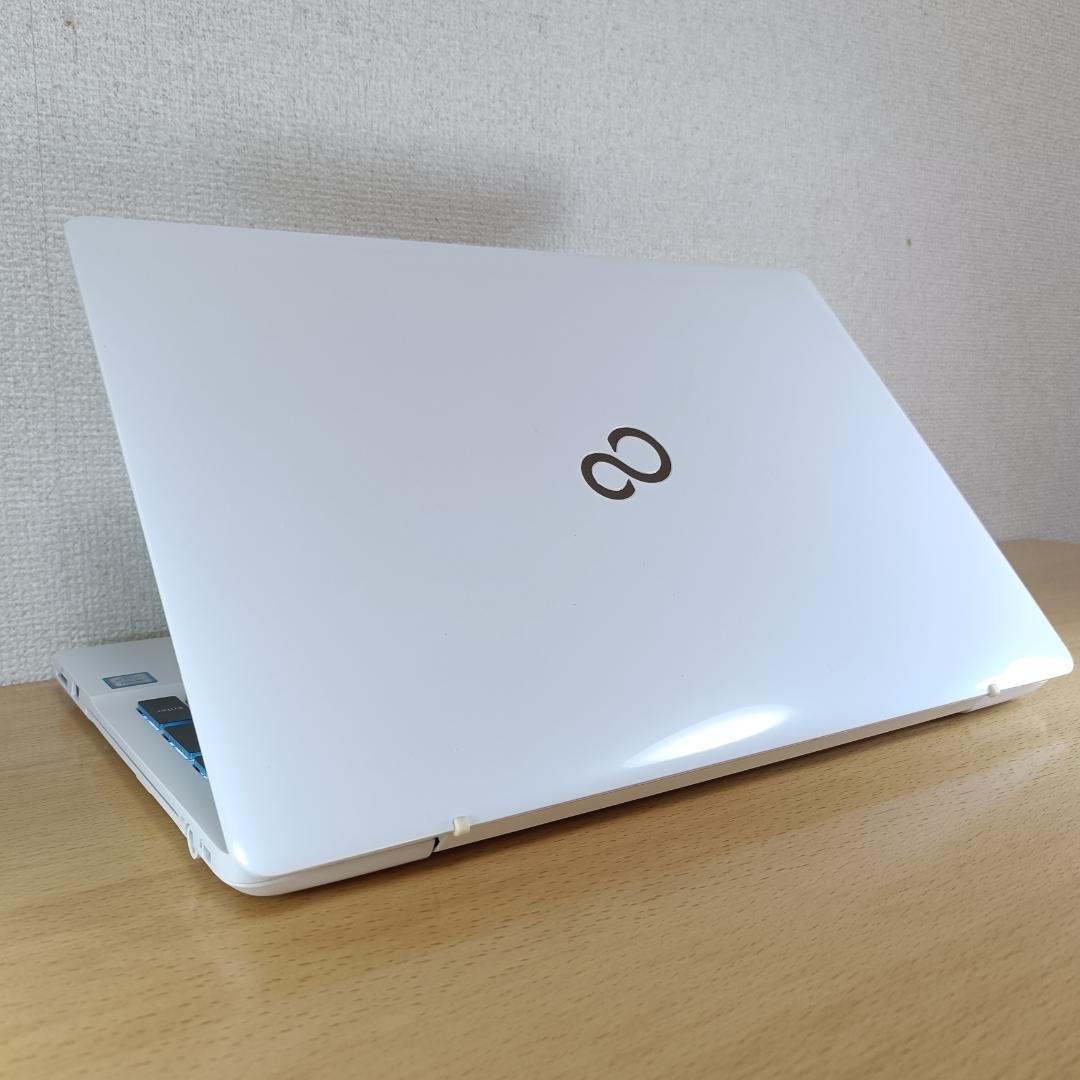 Windows11 i7 ノートPC SSD 1TB メモリ24GB 富士通 白