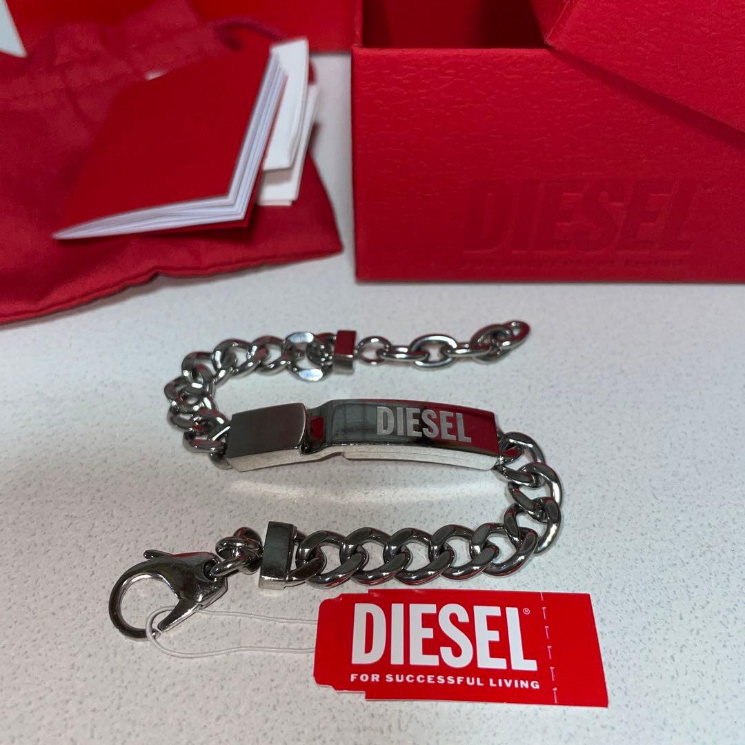 DIESEL ブレスレット　定価16500 (箱付き)