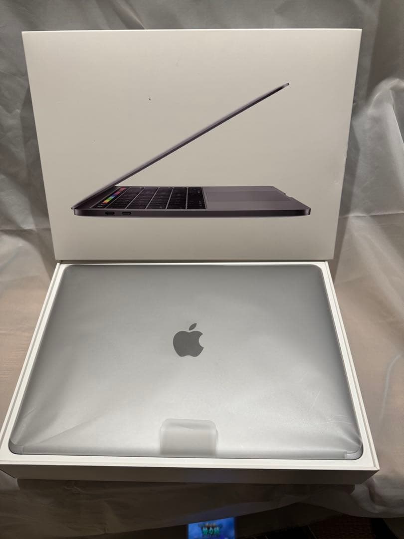MacBook Pro 2018 13インチ i5 16GB /512GB元箱付