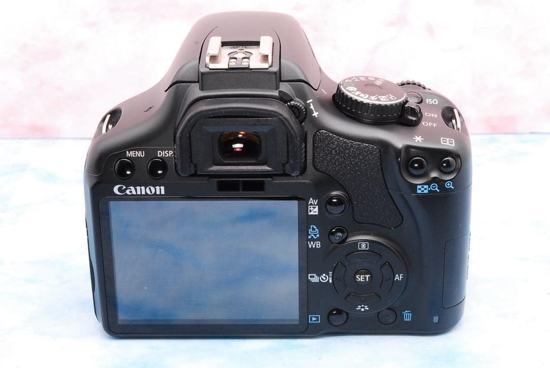 Canon Kiss X2★一眼レフカメラ★超望遠レンズ付Wレンズ★S数少♪