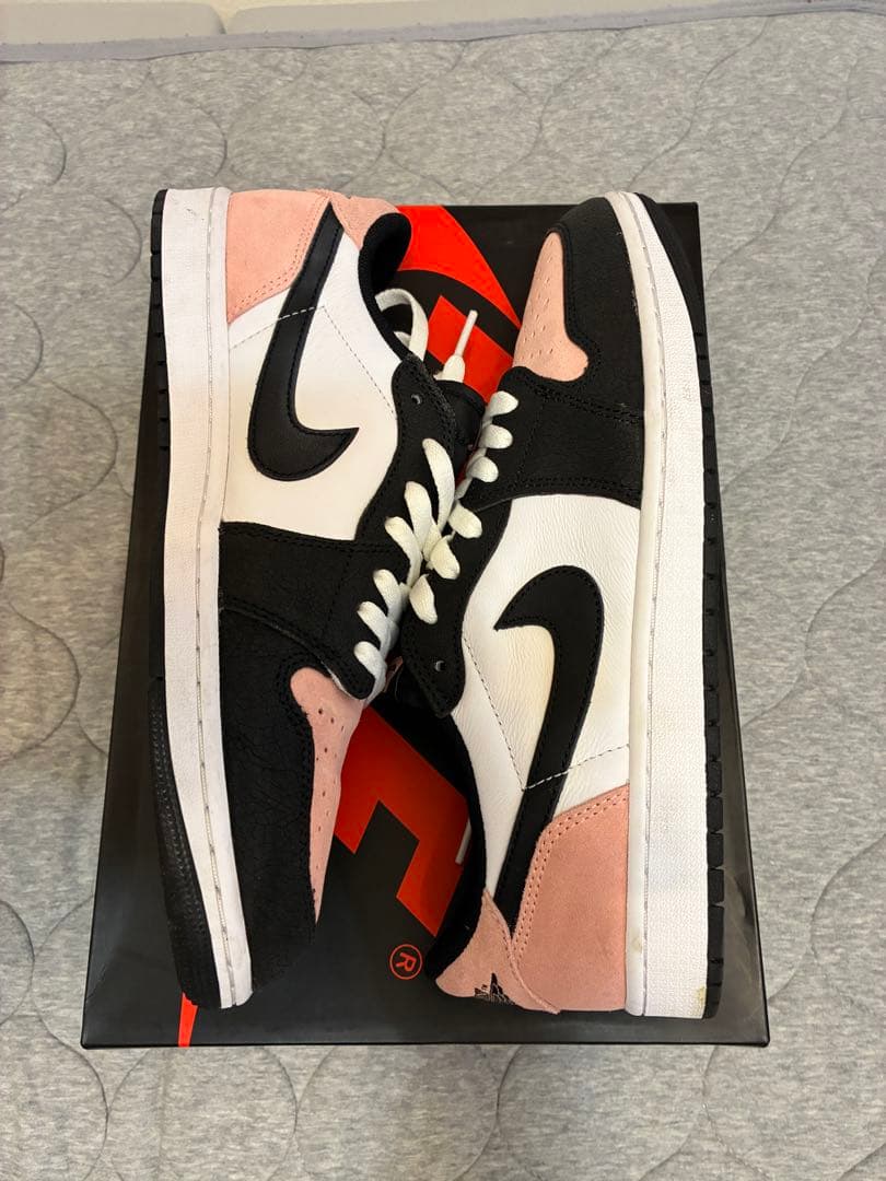 t*4様 Nike Air Jordan 1 Low OG Bleached C