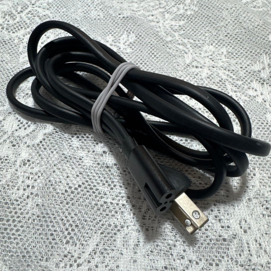 Apple TV / 本体・リモコン・ケーブル・箱