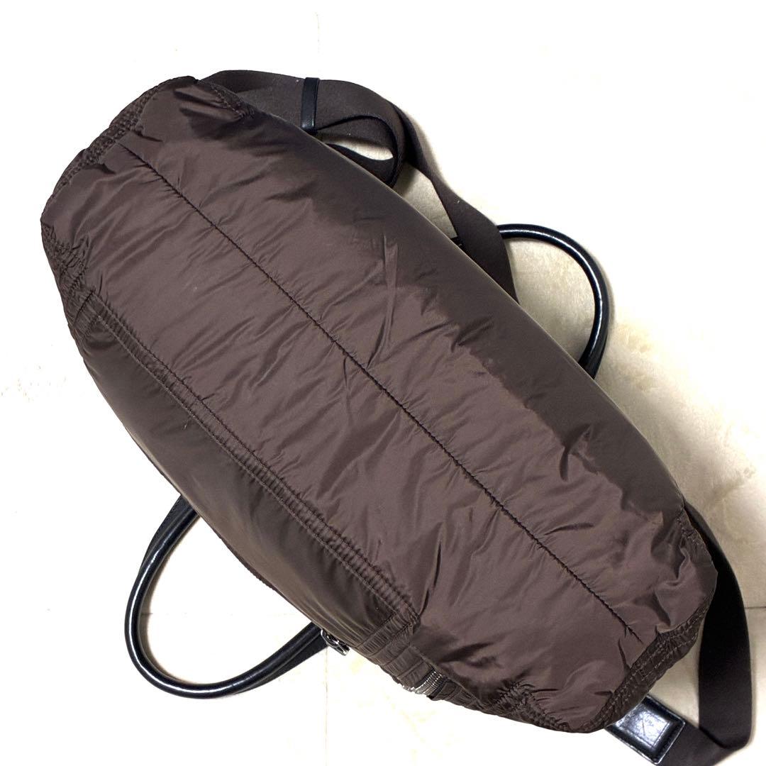 超美品　トッズ　トートバッグ　ショルダーバッグ　ビジネス　ユニセックス　ブラウン