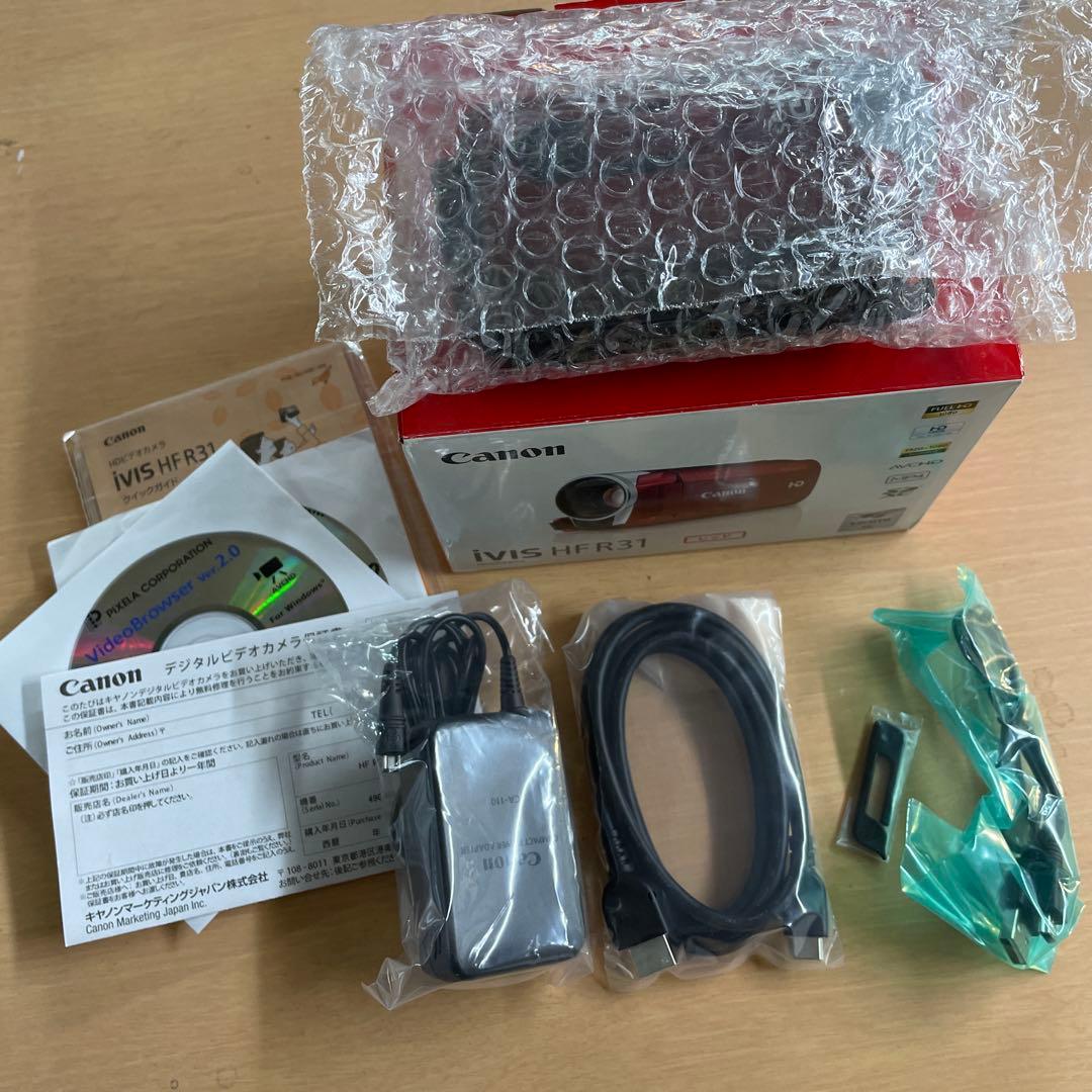 Canon iVIS HFR31 レッド 本体と付属品