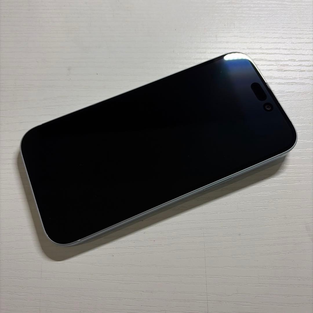 iPhone 15 128GB ブルー SIMフリー 極美品