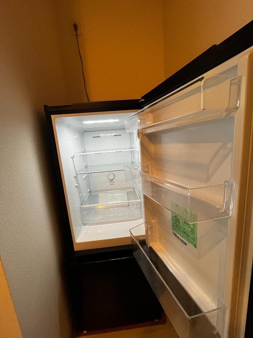 【送料込】冷蔵庫　162L　アマダナ　AT-RF160BK ブラック