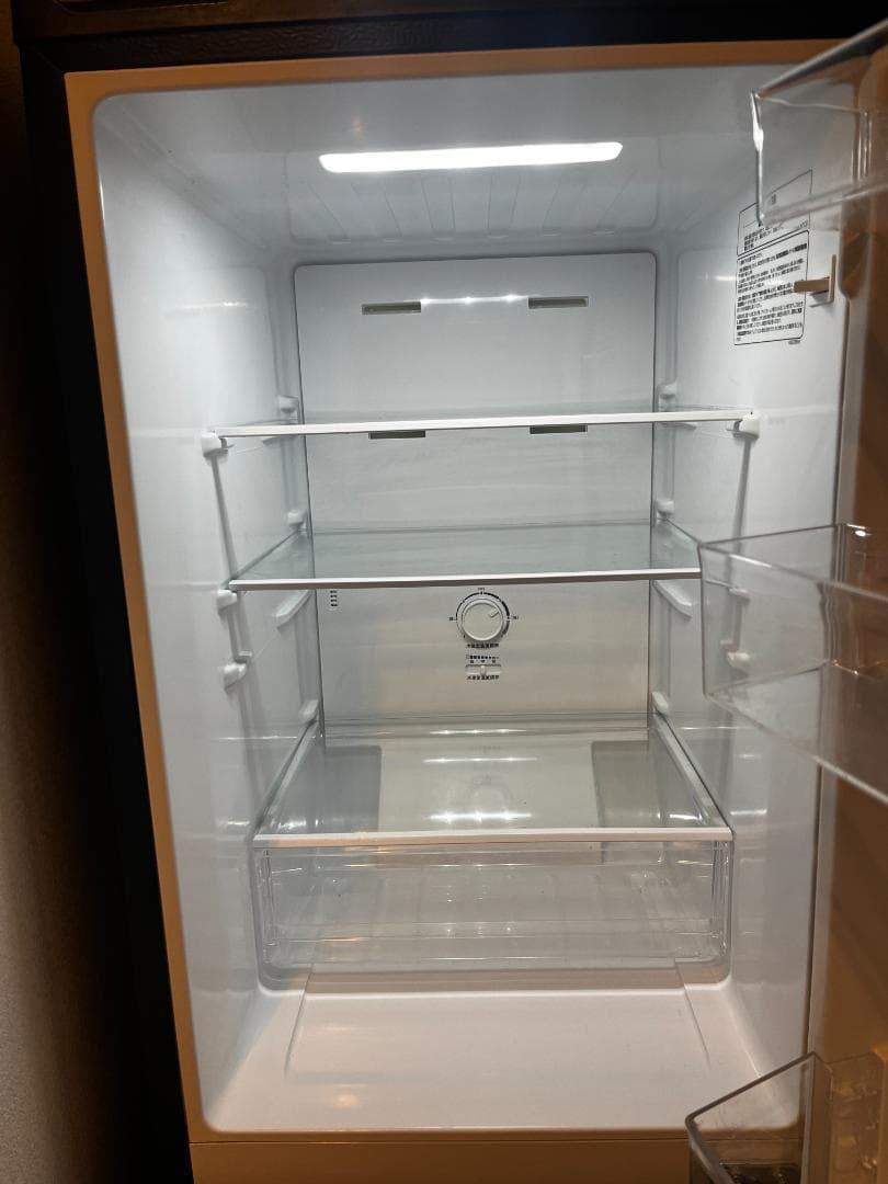 【送料込】冷蔵庫　162L　アマダナ　AT-RF160BK ブラック