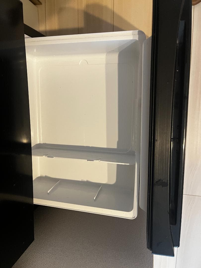 【送料込】冷蔵庫　162L　アマダナ　AT-RF160BK ブラック