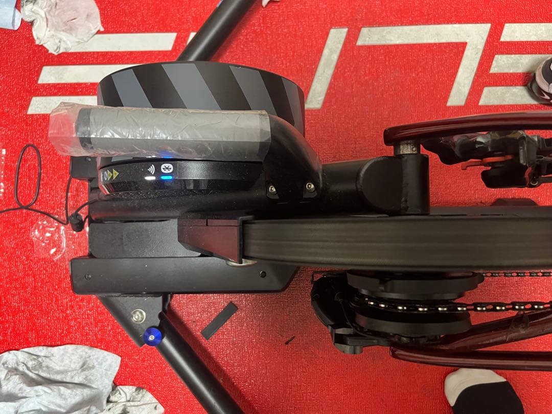 アクセサリー Wahoo KICKR move